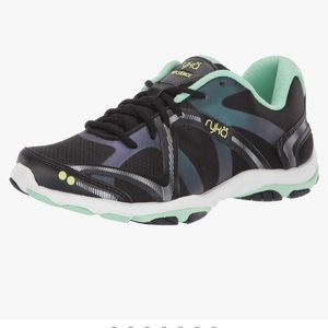 Ryka Women’s Influence Cross Trainer 10